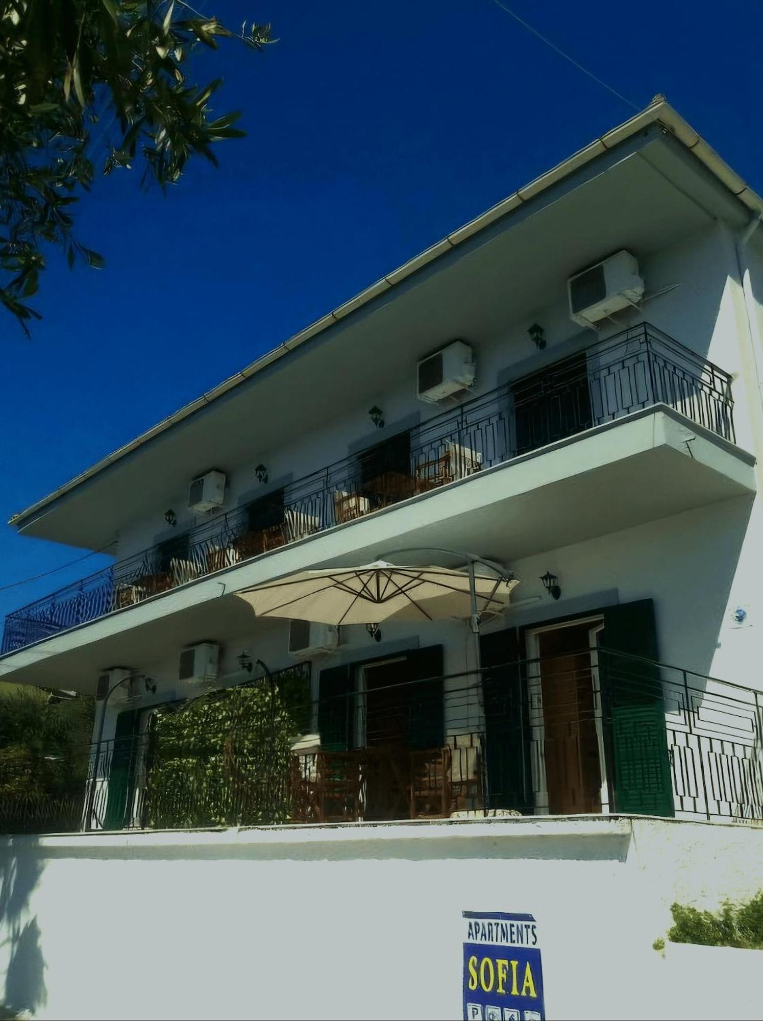 Sofia Apartments Барбати Экстерьер фото