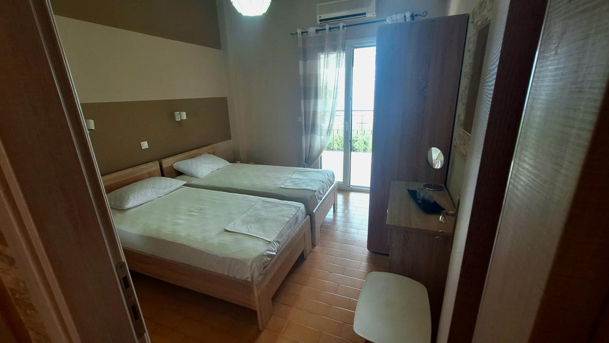 Sofia Apartments Барбати Экстерьер фото
